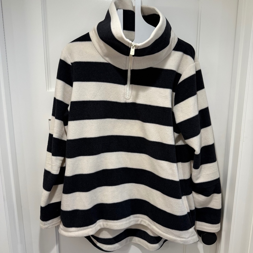EUC Dudley Stephens Prospect Pullover in Vello Fleece (Black/Cream Wide Stripe)